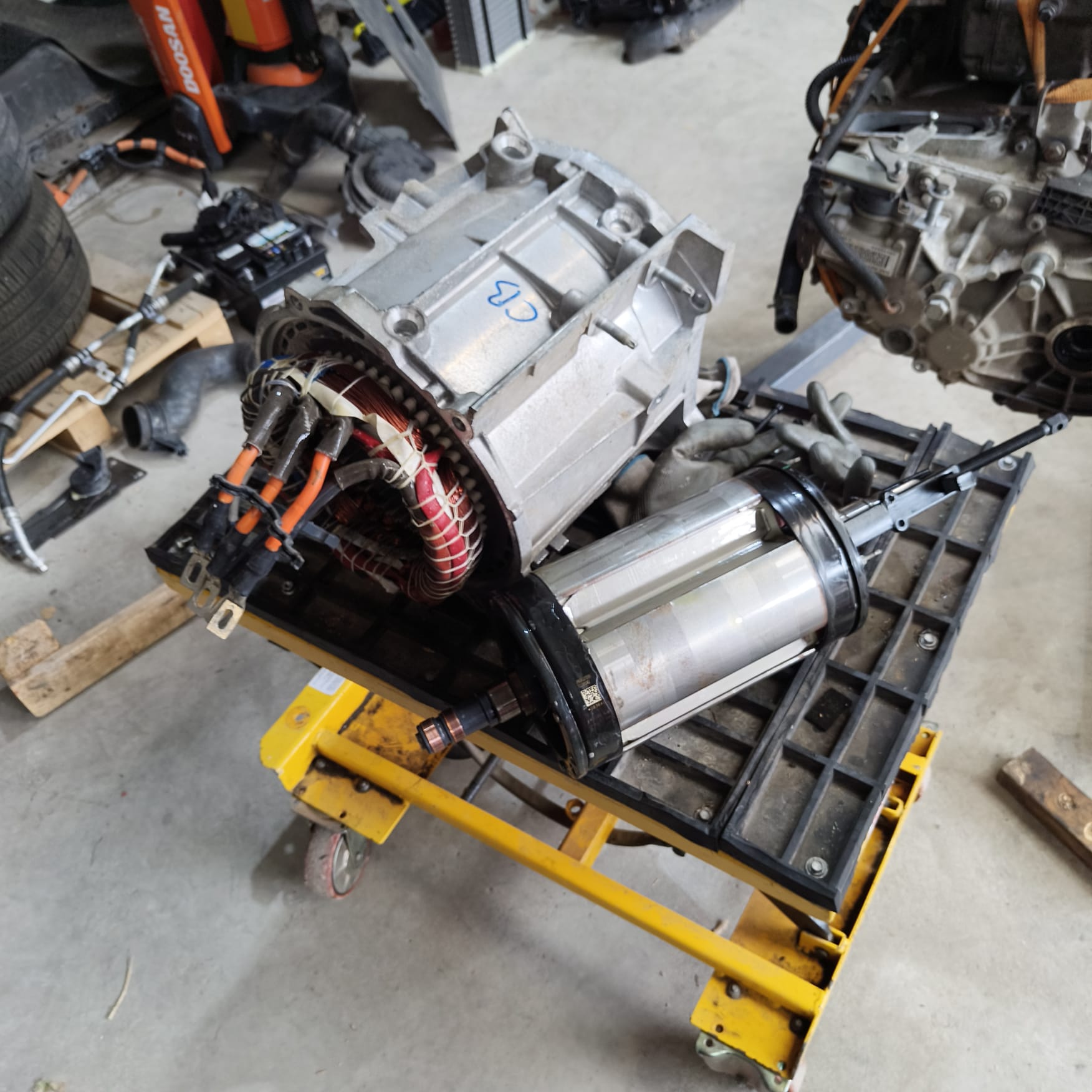 2018 Renault Zoe R110 — Renault Motor Bearing Replacement