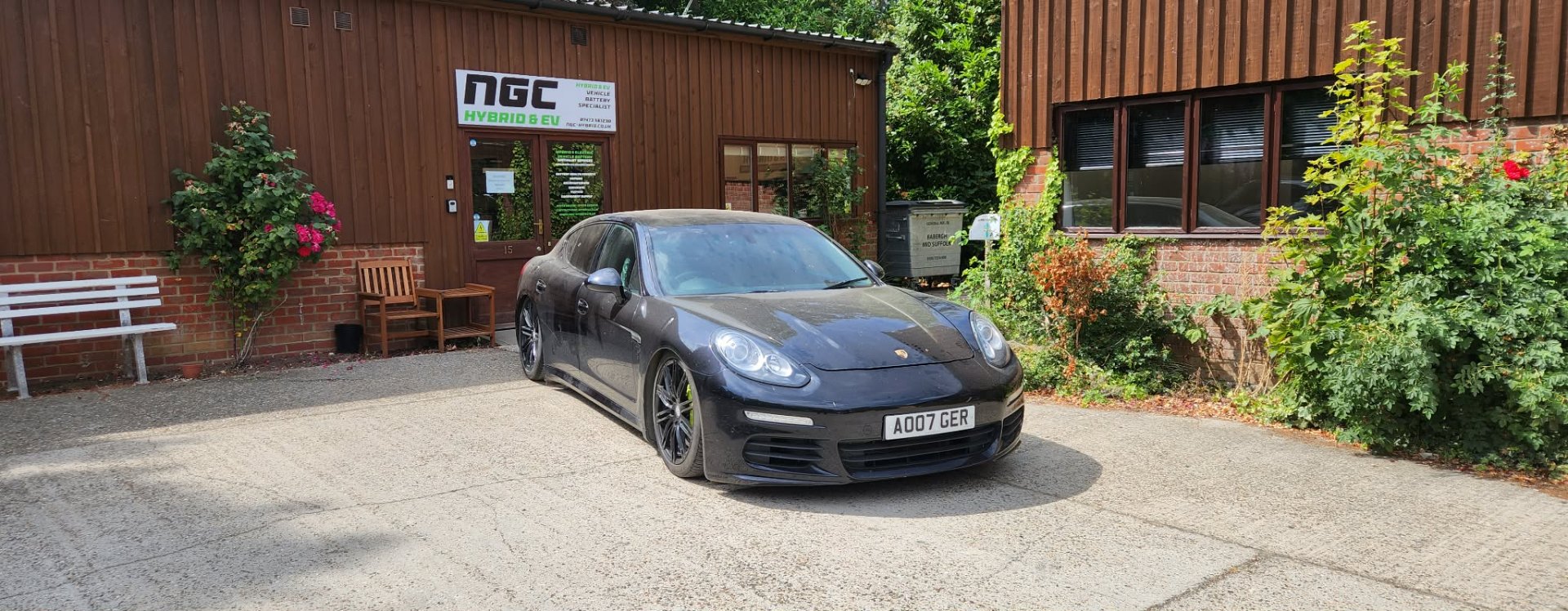 Porsche Panamera e-Hybrid — Contactor Box Failure